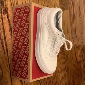 White leather vans size 5.5